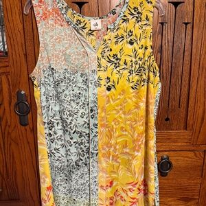 CAbi floral sleevless multi colored blouse or short dress in Med, 29 In long